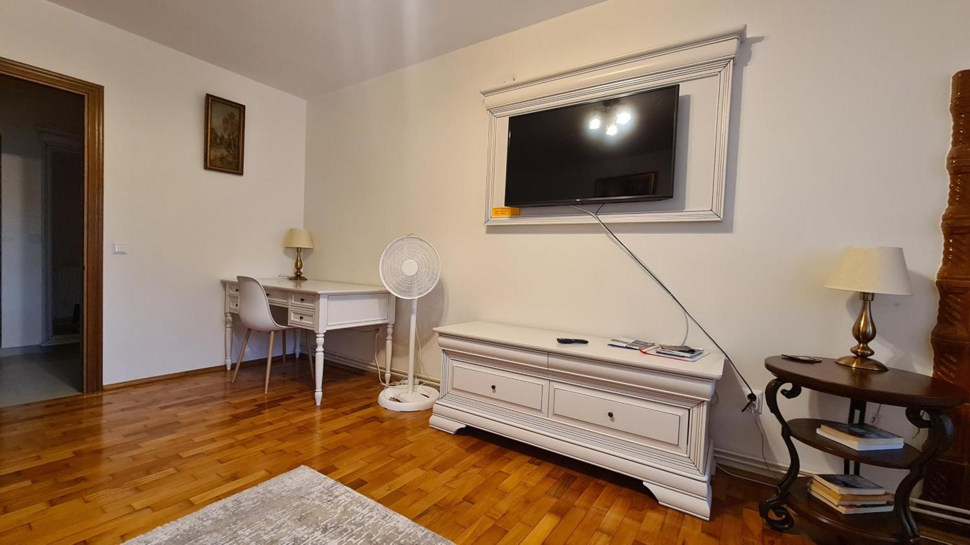 Apartament Bogdan 구라후모룰루이 외부 사진